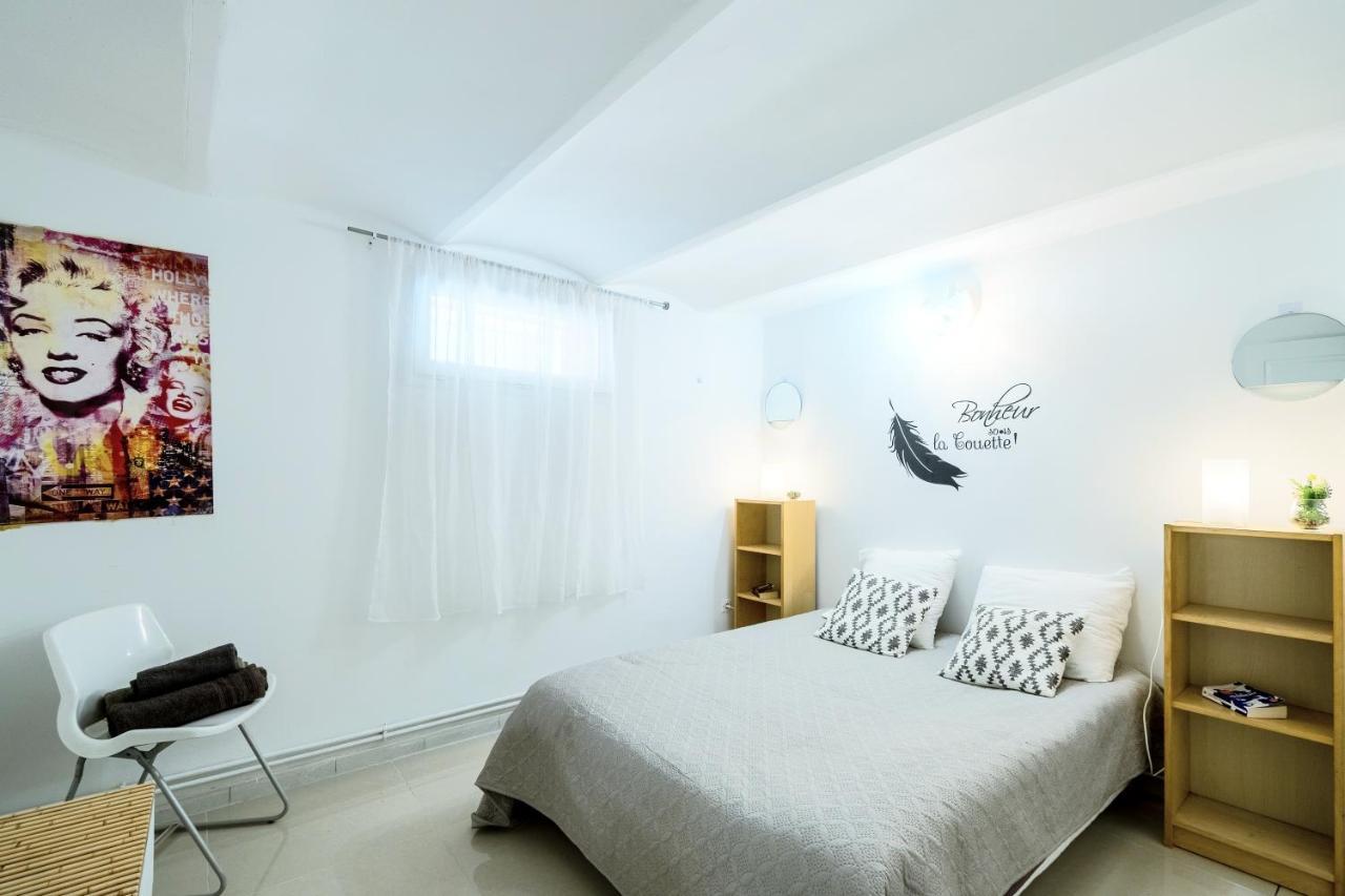 Velodrome F4 Dans Villa 5 Lits Parking Et Piscine Partagee Apartment *