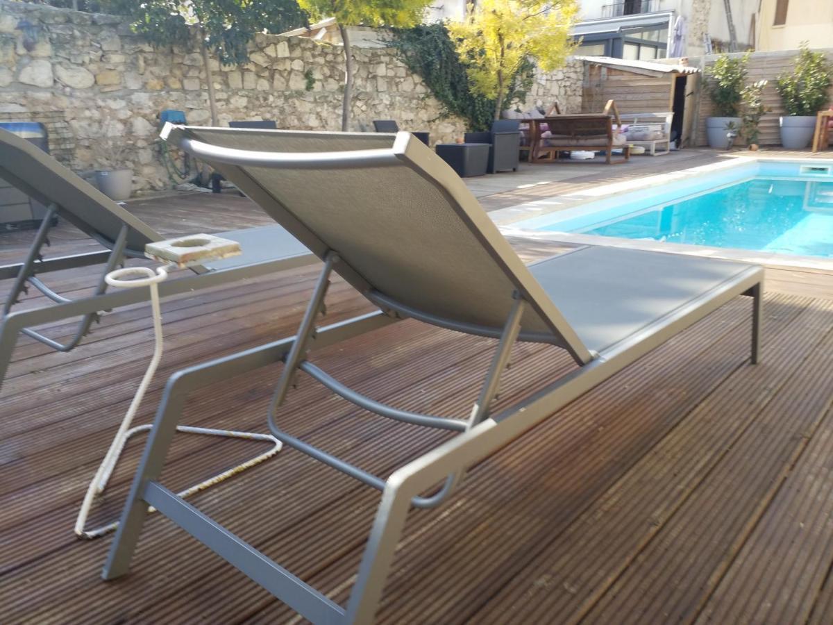 Velodrome F4 Dans 5 Lits Parking Et Piscine Partagee *